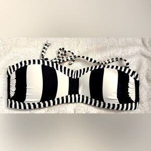 Athleta Black and White Striped Bikini Top | Malibu | Sz XS